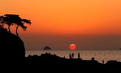 2022壬寅虎年四月十一日是出殡的吉日吗？