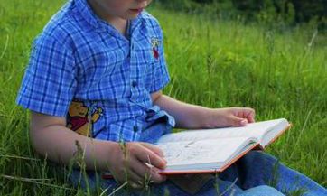 2023年闰二月初二出生于姓男孩名字怎么取