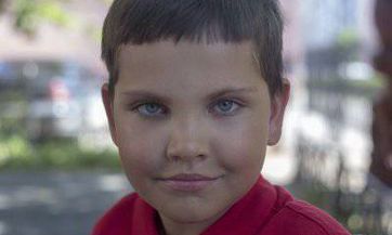 姓侯的和姓傅的孩子叫什么