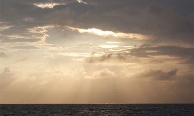 2022年农历四月二十九日适不适合签合同？