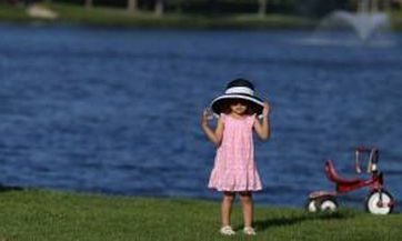 2023年八月三十出生胡姓女孩名字怎么取