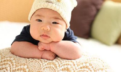 和狗小宝宝生肖相冲 父母宜细心教育