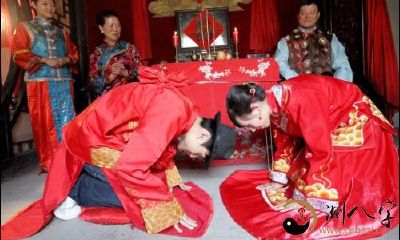 八字合婚案例分析，谁更适合你？