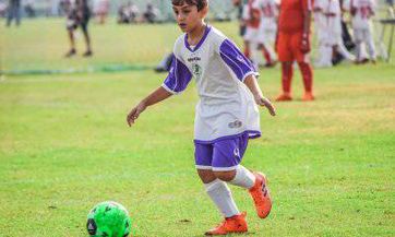 2023年九月十七出生万姓男孩名字