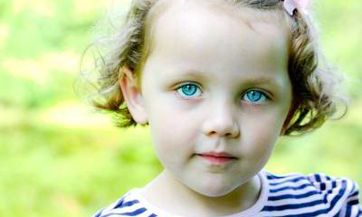 2023年冬月初二出生康姓女孩名字怎么取