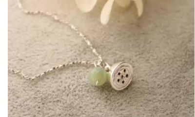 心理测试：4条项链，你最喜欢哪条？秒测你10月会有什么好事？