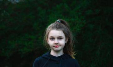 钟姓女孩名字2023年7月6日出生的