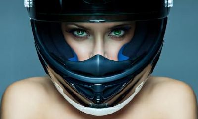 9-11点右眼跳代表什么 眼跳和五行有关系吗