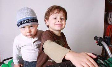 2023年冬月十一出生方姓男孩名字叫什么