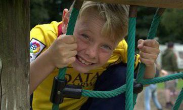 2023年八月十二出生范姓男孩名字怎么取