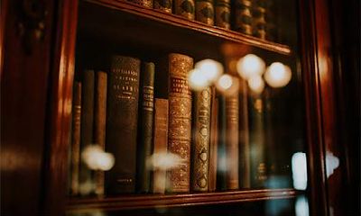 姓韦的历史有名人物有谁？韦姓氏的名人简介