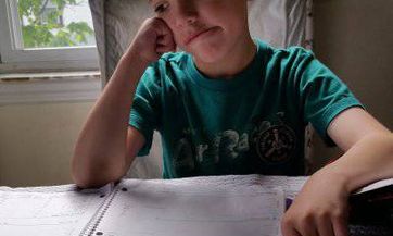 2023年冬月初七出生董姓男孩名字叫什么