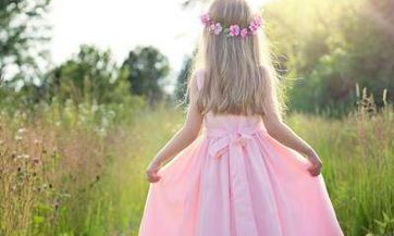 叶姓女孩名字2023年11月20日出生的