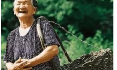 心理测试：三个老奶奶，哪一个内心最苦？测你在晚年是苦是甜