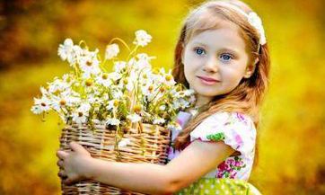 余姓女孩名字2023年9月27日出生的