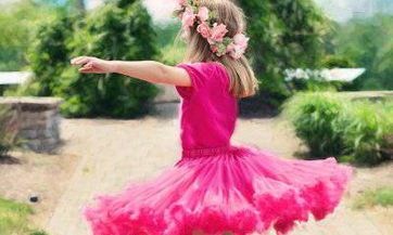 2023年8月29日出生女宝起名