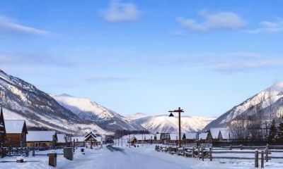 2021辛丑牛年农历十二月初三日小寒适合开业吗？