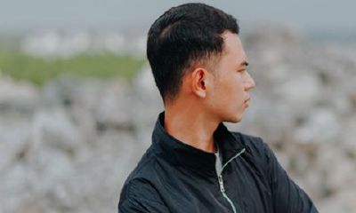 猴男对待自己喜欢的女什么表现？