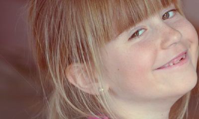 猴子避开生几个月的虎