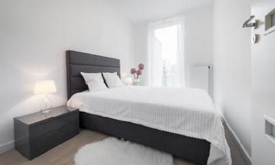 2021年农历八月十一日黄历宜订婚吗？