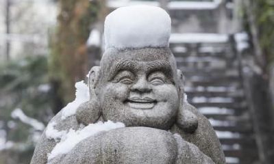 2021牛年农历八月十五日中秋节出生的男孩命理解析！