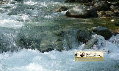 女人梦见水运好吗？