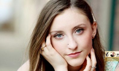 鼻子右侧有痣图解