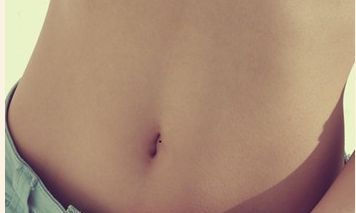 肚脐正中有痣代表着什么