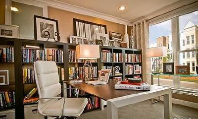 生肖马2023年农历三月搬家入宅吉日查询