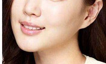 女生眉毛左边上面有痣好吗 锁骨有痣会倒霉吗