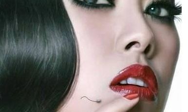 脸上的痣长毛代表大富大贵，一定不要随便拔