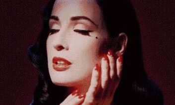 女生脸上这3处若长痣，一般都长得很耐看