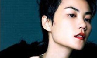 锁骨上长痣的女人