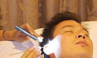 梦见掏耳屎尤其大