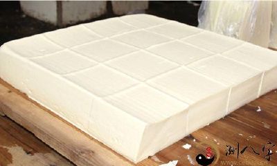 梦到我买了许多水豆腐