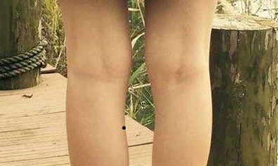 左脚内侧长痣好不好