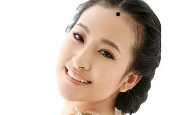 面相学说“千金难买额头痣”，额头的痣真的金贵
