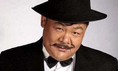 男人下巴有痣此乃大吉痣相