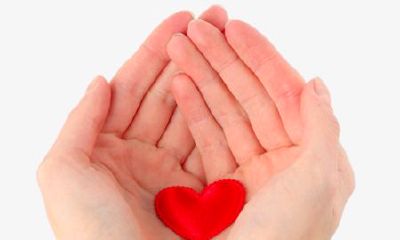 手上长痣面相图「男人女人手上长痣代表什么」