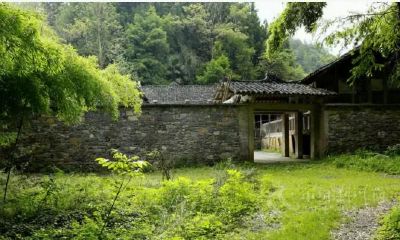 石院墙，这方风水这家