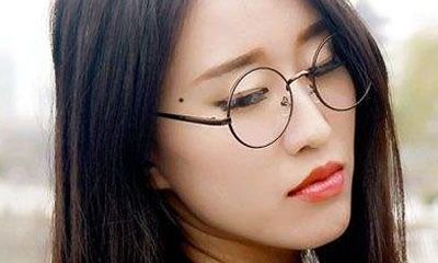 女人有克夫痣怎么办 需要都点掉吗