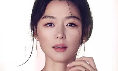 鼻子上有痣的明星