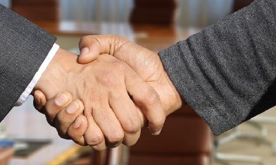 属兔人在2022虎年要防小人吗，找得到合作生财的人吗？