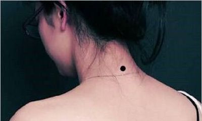 脖子后面的苦情痣 前世伤不起的人