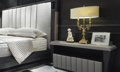 2018年农历八月十五日的黄历好不好，可以出殡吗？