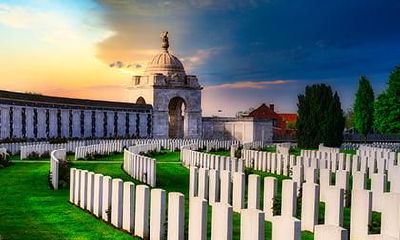 2020年农历一月十三日适合出殡安葬吗？