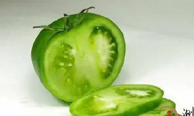 梦到青柿子饼泡在水里