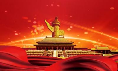 国庆出生生肖鸡的命运好吗？生肖鸡十一出生命理分析！