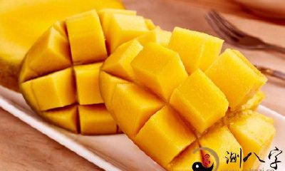 梦见吃芒果特甜