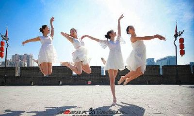 梦见小女孩子跳舞